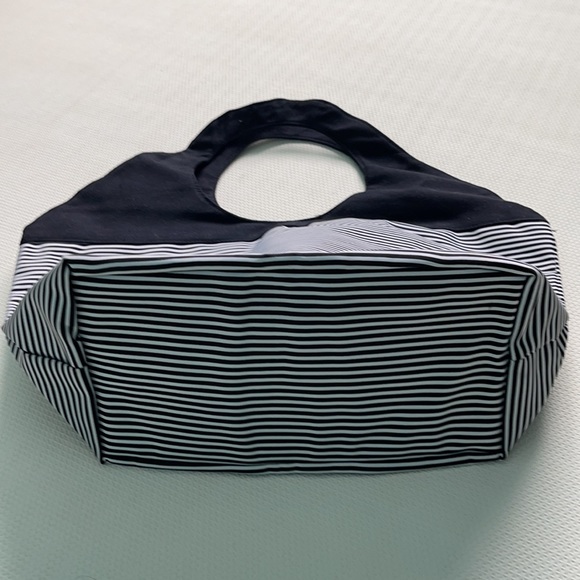 Bag - Picture 3 of 4